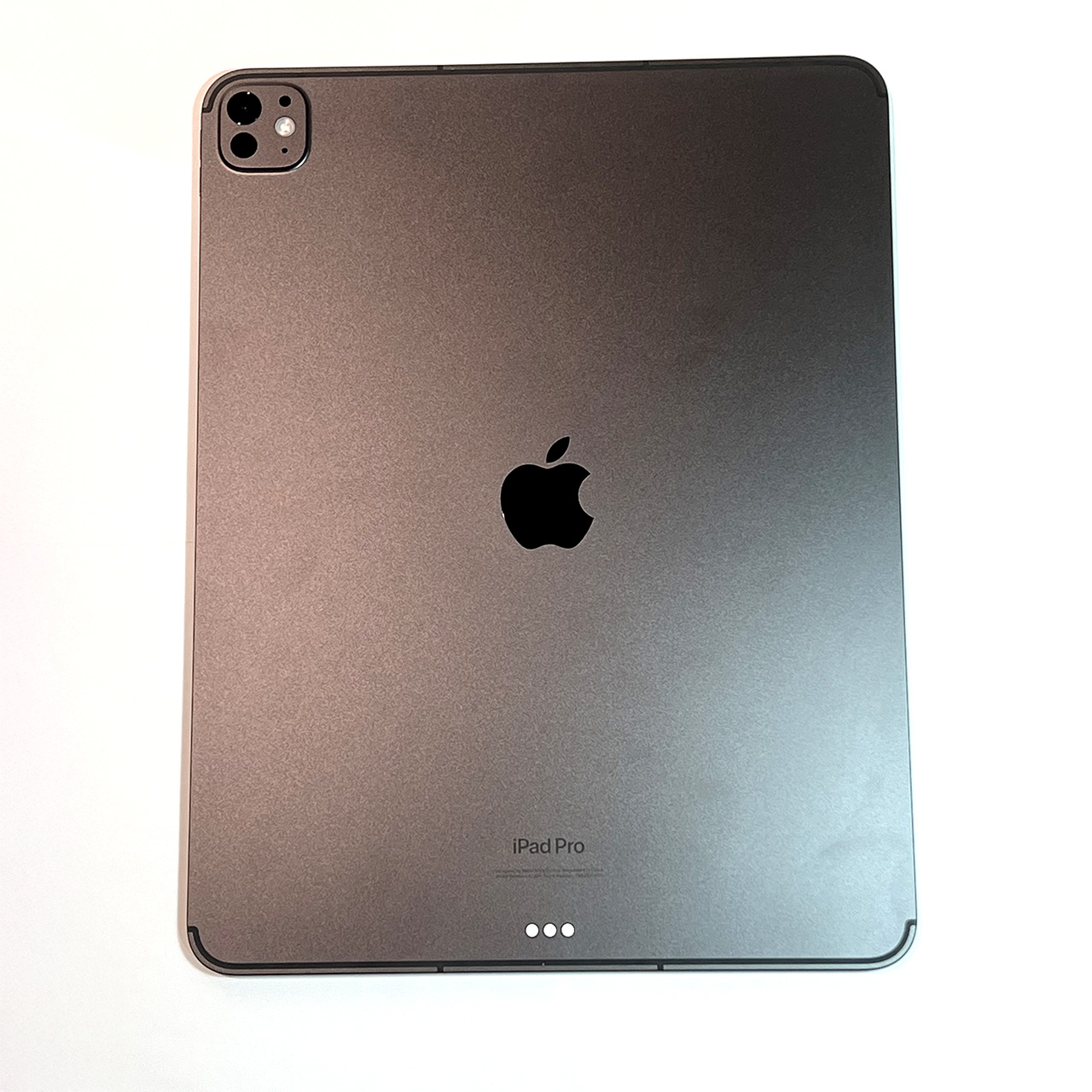 iPadPro　13インチ　512GB　Wi-Fi+Cellularモデル　MVXU3／J型